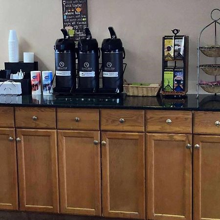 梅里尔维尔克拉丽奥旅馆酒店 外观 照片